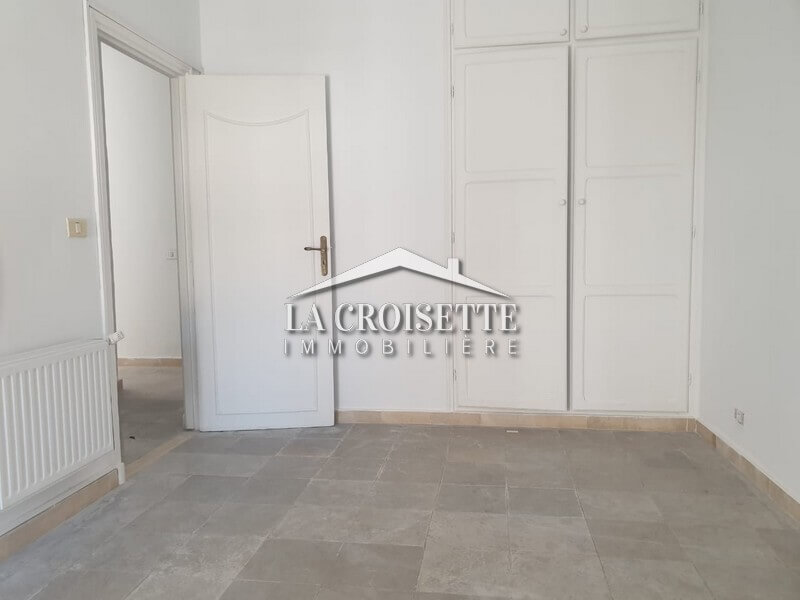 Duplex S+3 à Ain Zaghouan Sud 